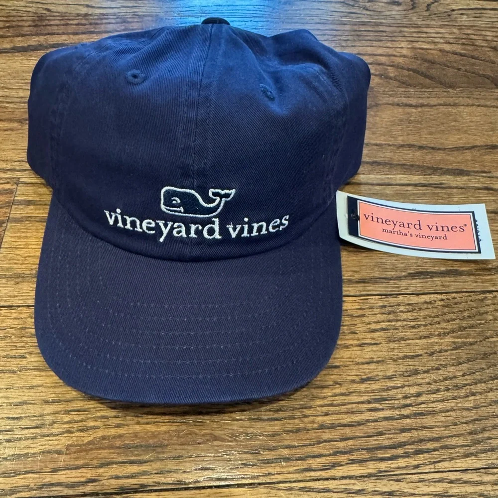 Vineyard Vines Boys Socks & Navy Baseball Hat Set – NWT